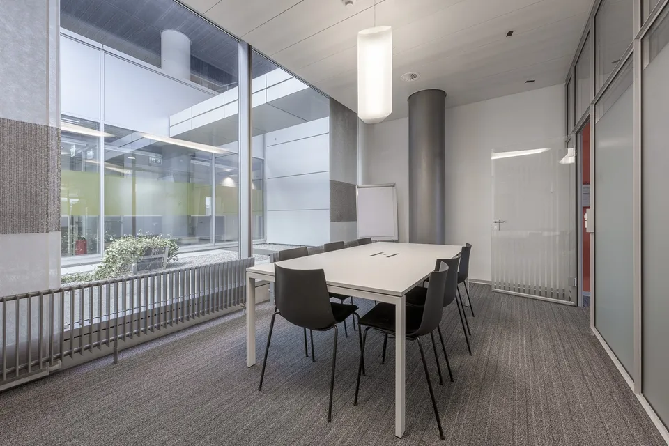 Your new business location in Wankdorf Center – photo 8 of 9