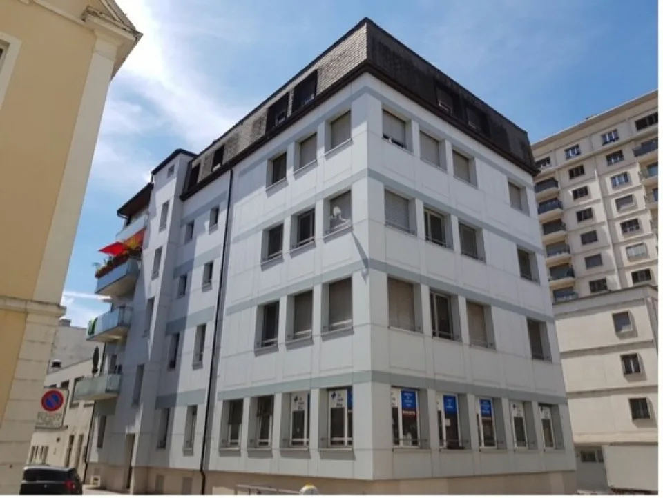 La Chaux-de-Fonds - Immeuble locatif et commercial – photo 2 sur 16