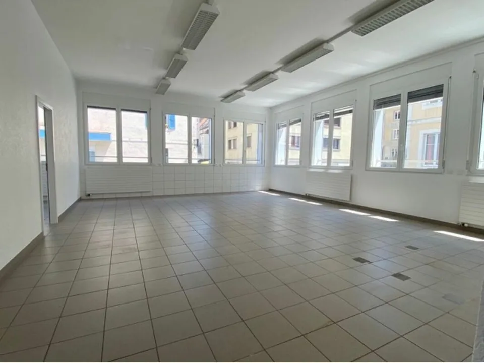 La Chaux-de-Fonds - Immeuble locatif et commercial – photo 14 sur 16