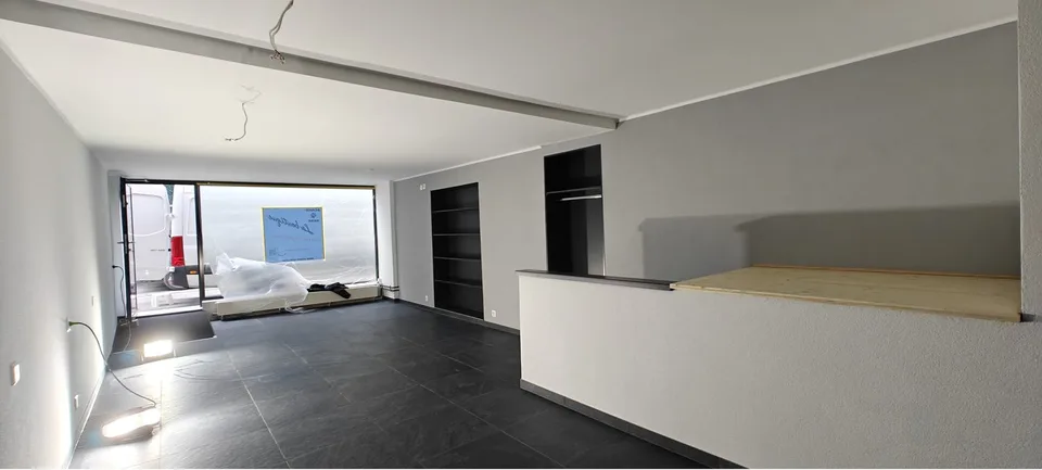 Lokal im Erdgeschoss und Keller – Foto 3 von 8