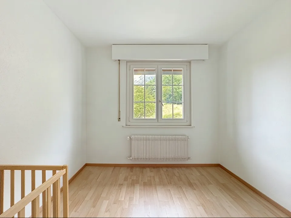 Sion, villa de 5.5 pièces de 197m2 sur les hauts de Bramois, en pleine nature, garage, couvert et places de parc – photo 12 sur 24