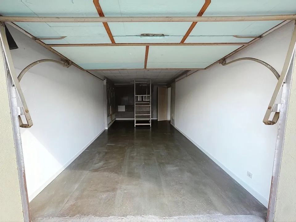 Sion, villa de 5.5 pièces de 197m2 sur les hauts de Bramois, en pleine nature, garage, couvert et places de parc – photo 20 sur 24