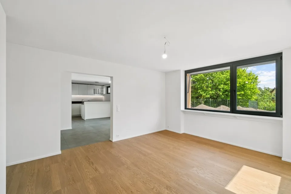 Exklusive 3.5-Zimmer-Souterrainwohnung mit privatem Garten – Foto 7 von 9