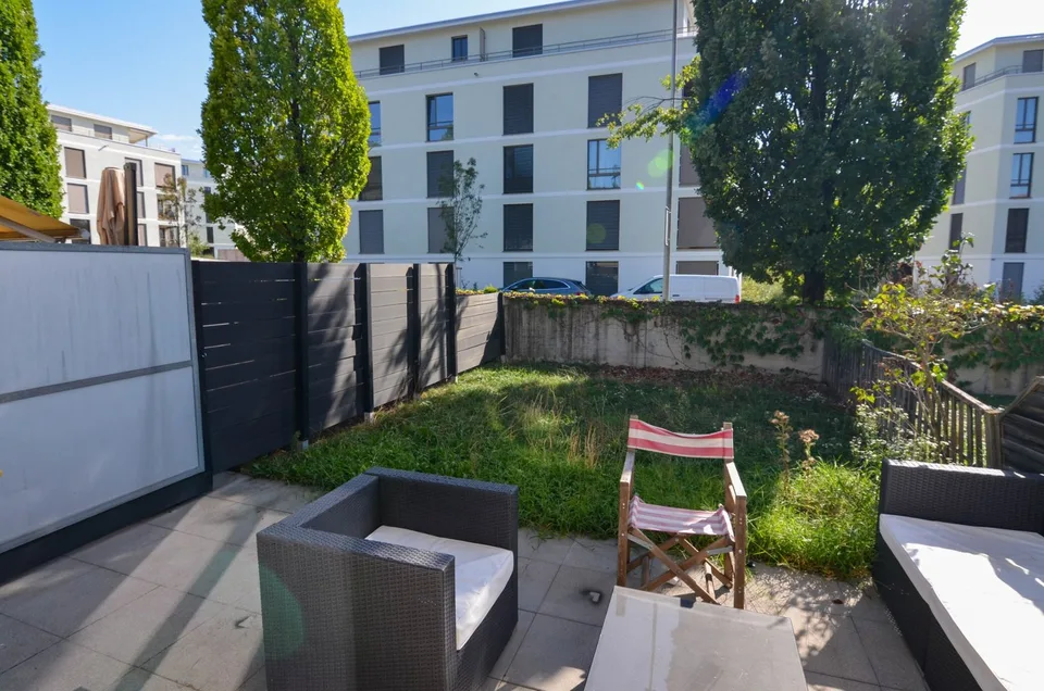 Maison mitoyenne moderne dans le centre de Frick