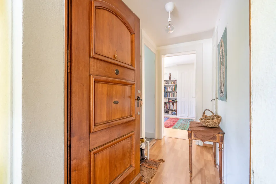 LAUSANNE 1004 - Casa con 6 locali, vista lago, giardino & 4 parcheggi – foto 18 di 26