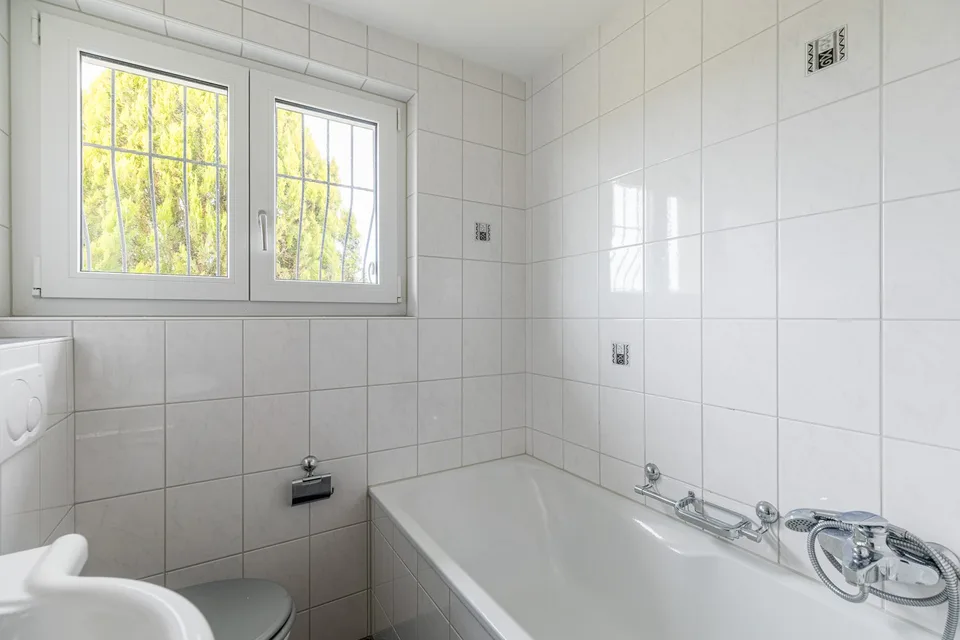 5 1/2-Zimmer-Einfamilienhaus in Gränichen, angrenzend an Landwirtschaftszone – Foto 5 von 11