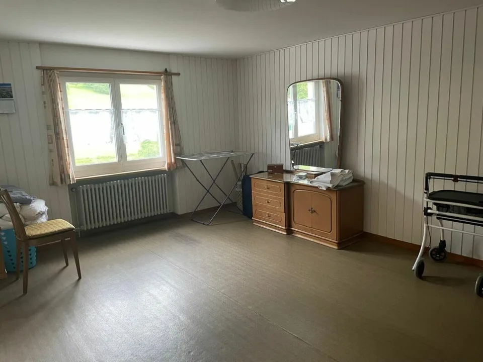 Grosszügige Liegenschaft mit 2 Wohneinheiten und Potenzial – Foto 11 von 12