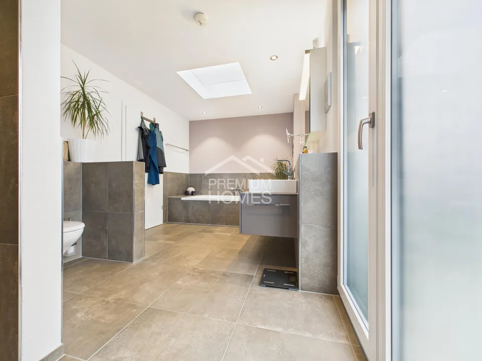 Modern living, exceptional life – photo 12 of 14