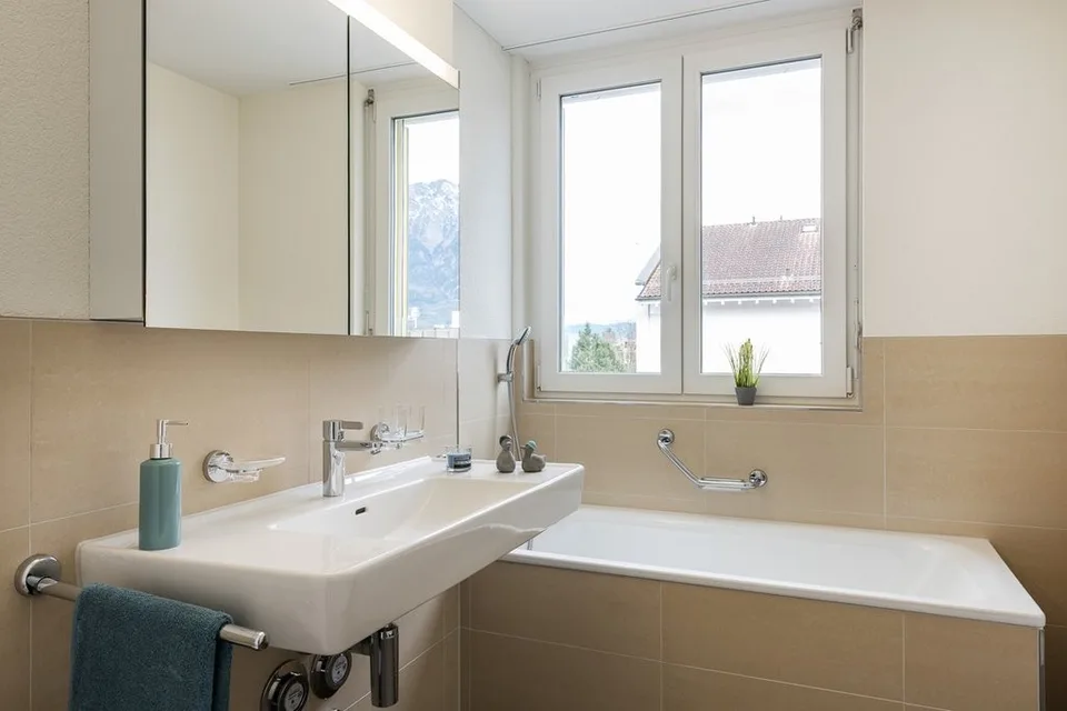 Modern, central, and quietly located apartment - grab it!