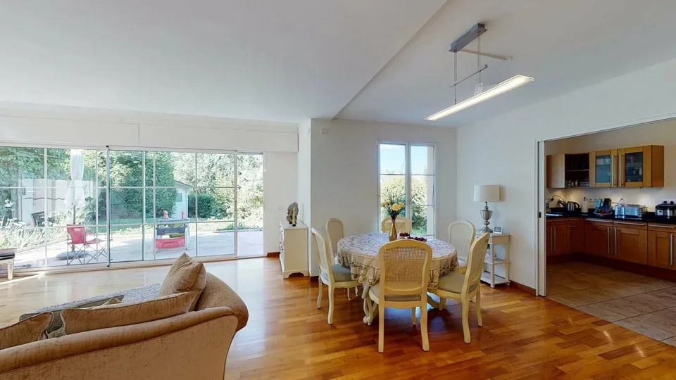 Maison 5 chambres - 5 minutes de la douane de Bardonnex