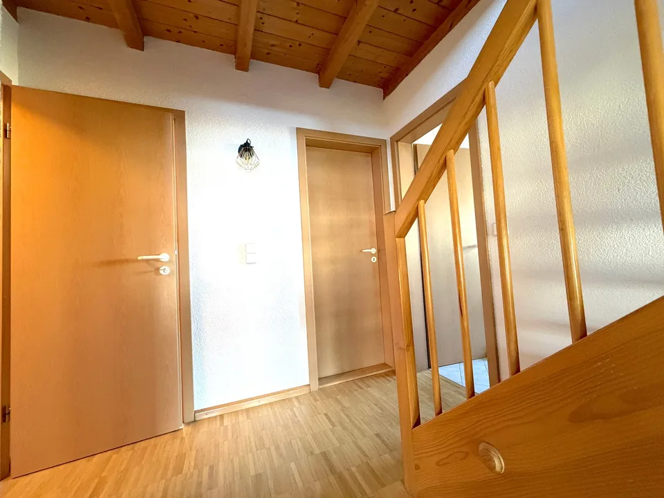Ampio appartamento in mansarda con gallerie e vista panoramica nella migliore posizione di Tüllinger – foto 9 di 14