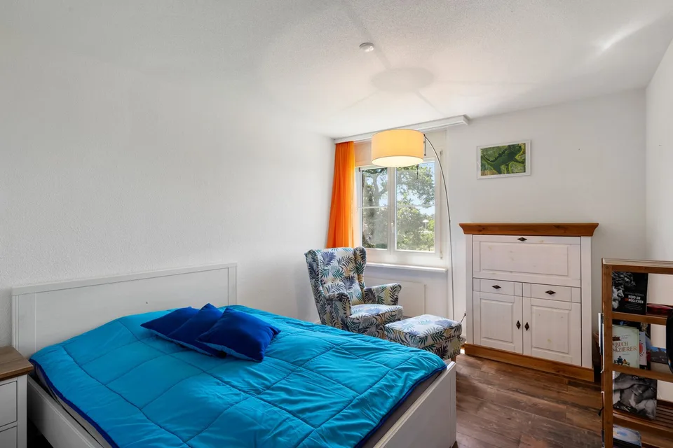 SONNIGE 4.5-ZIMMER-WOHNUNG MIT WEITBLICK INS GRÜNE – Foto 8 von 25