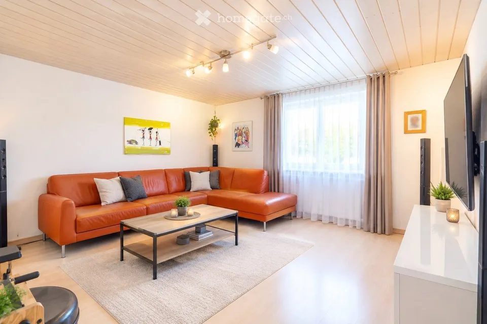 Affascinante casa unifamiliare 6.5 locali a Lachen SZ – Vita idilliaca sul lago