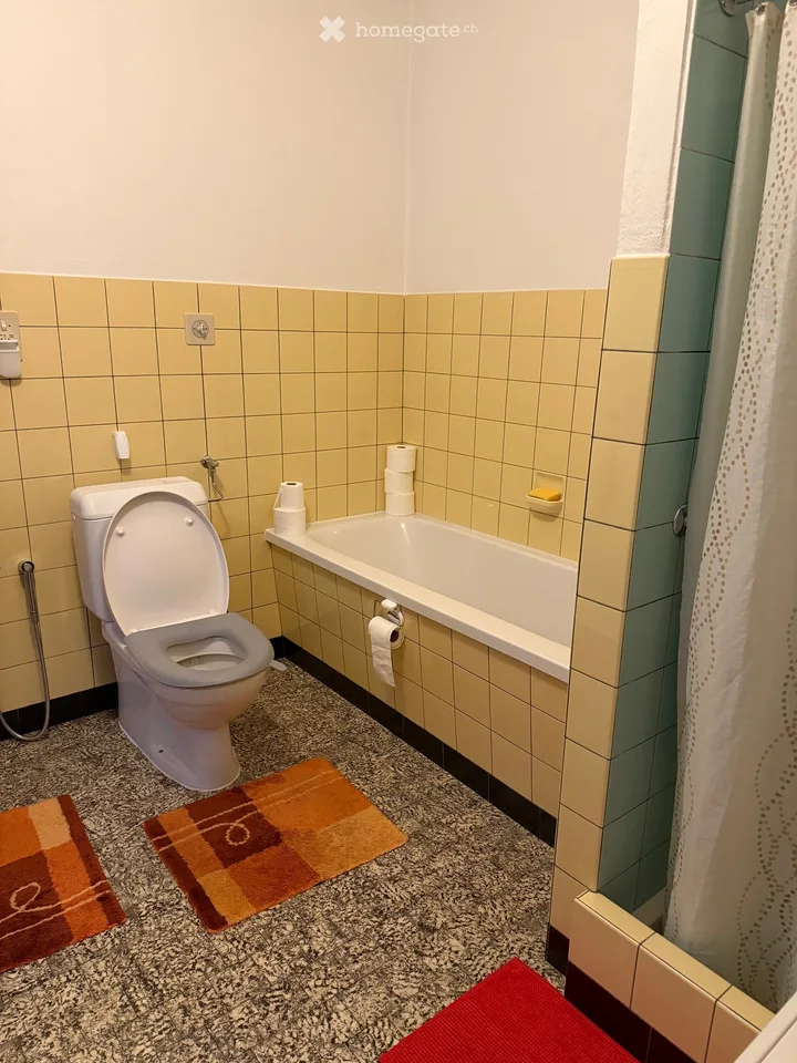 Appartamento di 4,5 locali in una casa colonica storica a Bülach