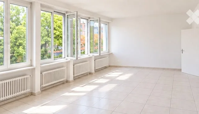 Spacious, bright family apartment in a central location