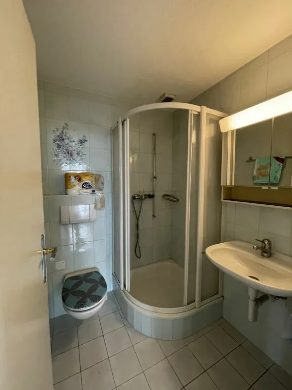 schöne und grosszügige 5-Zimmerwohnung mit Wintergarten und Terrasse in Bern zu vermieten! – Foto 6 von 14
