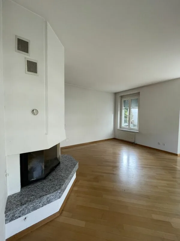 schöne und grosszügige 5-Zimmerwohnung mit Wintergarten und Terrasse in Bern zu vermieten! – Foto 8 von 14