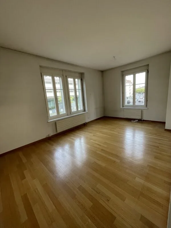 schöne und grosszügige 5-Zimmerwohnung mit Wintergarten und Terrasse in Bern zu vermieten! – Foto 9 von 14