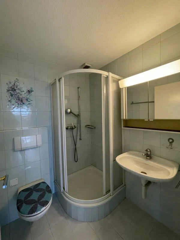 schöne und grosszügige 5-Zimmerwohnung mit Wintergarten in Bern/Eigerplatz zu vermieten! – Foto 7 von 13