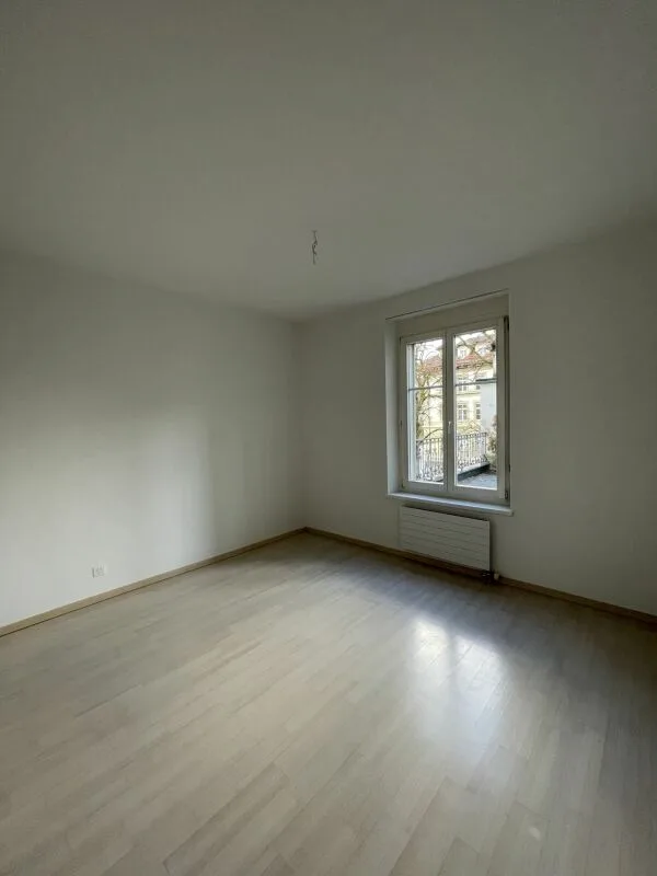 schöne und grosszügige 5-Zimmerwohnung mit Wintergarten in Bern/Eigerplatz zu vermieten! – Foto 11 von 13
