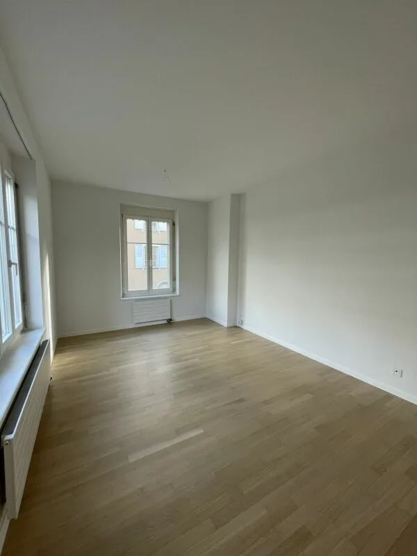 schöne und grosszügige 5-Zimmerwohnung mit Wintergarten in Bern/Eigerplatz zu vermieten! – Foto 12 von 13