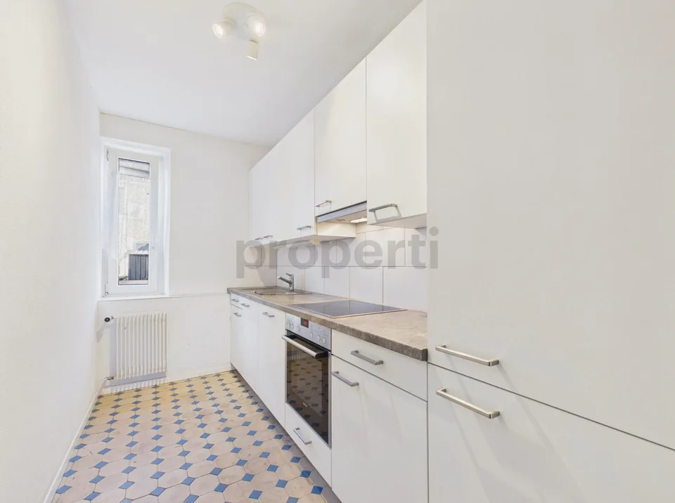 Sonniger Balkon mit schöner Aussicht: Durchdachtes Raumkonzept und beste Infrastruktur