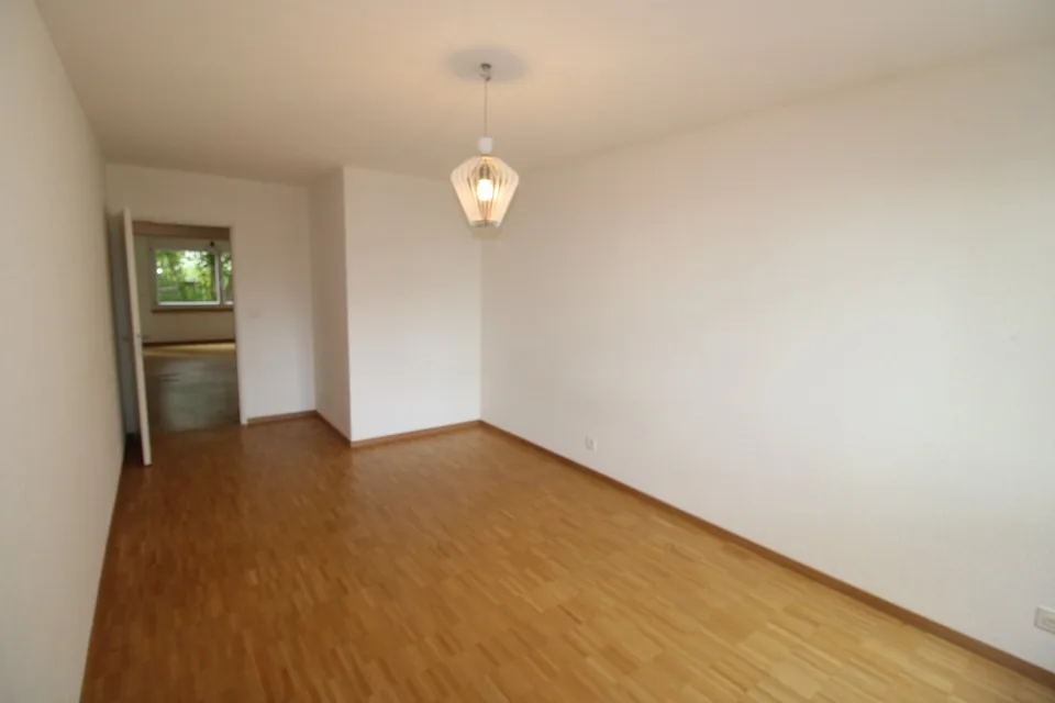 Appartamento moderno con posto giardino