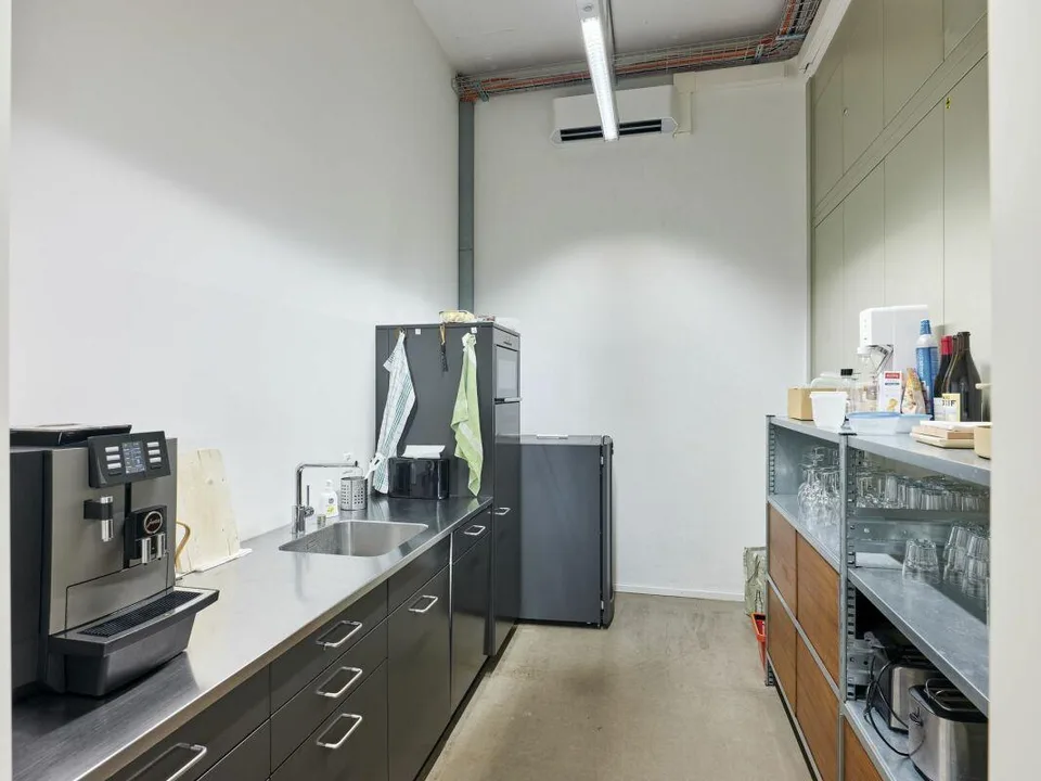 Erdgeschossfläche - zentral, grosszügig, auf Wunsch mit Ausbau – Foto 7 von 13