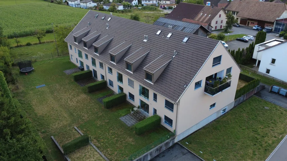 Moderne 4.5-Zimmer-Maisonette-Wohnung mit Weitsicht