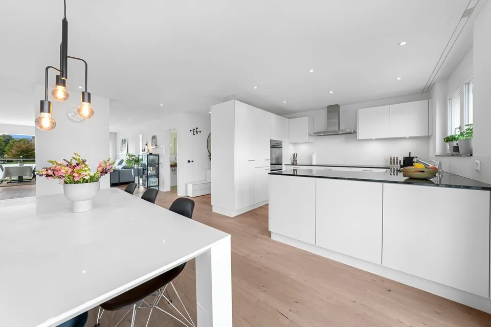 Grosszügig wohnen mit Säntisblick – moderne 4.5-Zimmer-Wohnung in Herisau – Foto 5 von 26