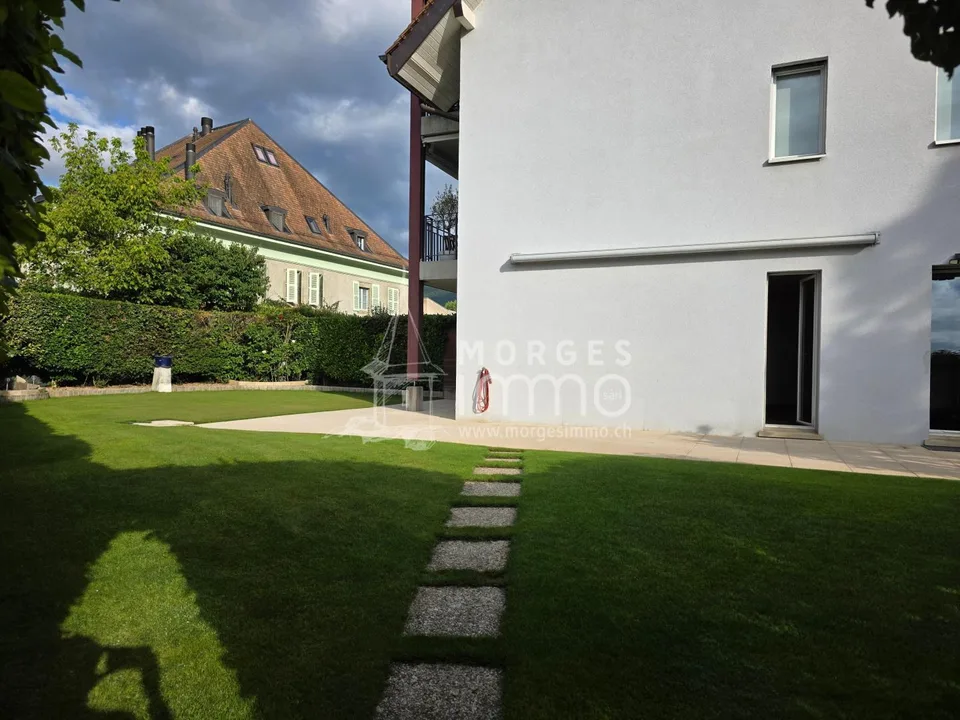 Magnifique appartement avec jardin privatif – photo 9 sur 11