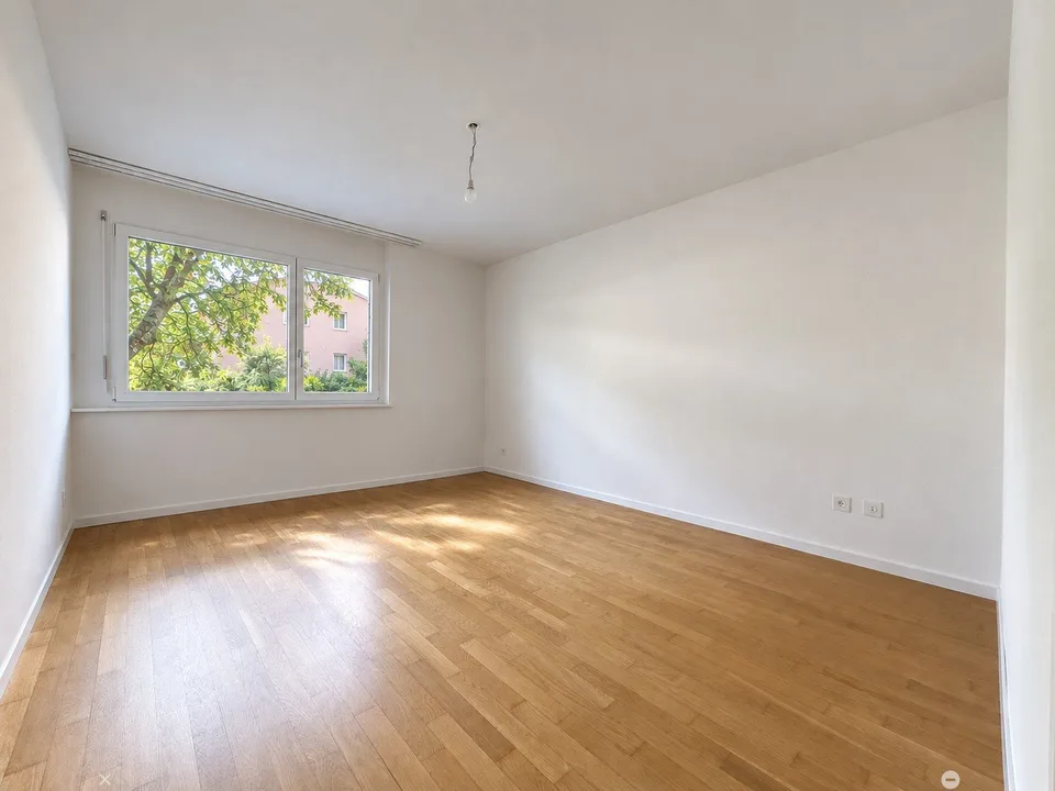 3.5-Zimmerwohnung im 1. OG / App. 3.5 au 1-er étage – photo 6 of 8
