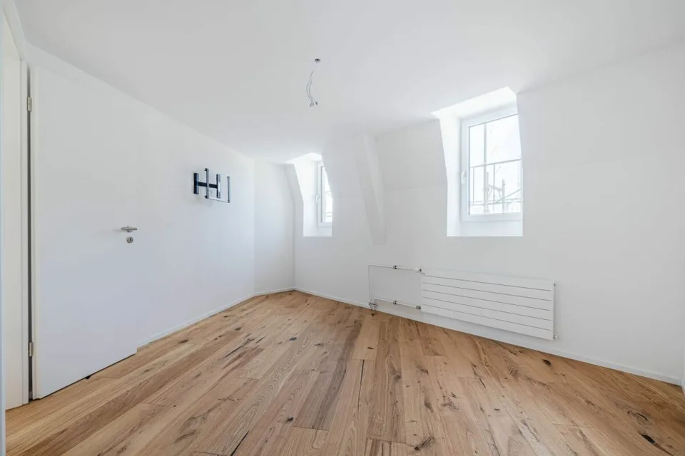 EXCLUSIVE: 3.5-room apartment with modern construction standards and unique rooftop terrace