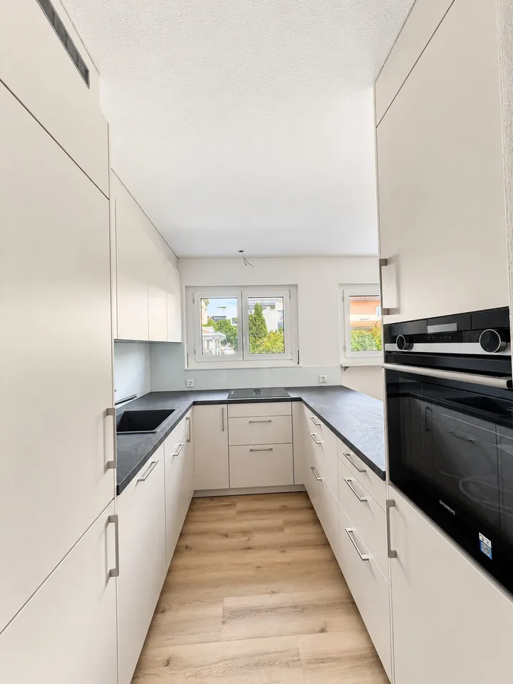 Freshly renovated home in popular Beringen