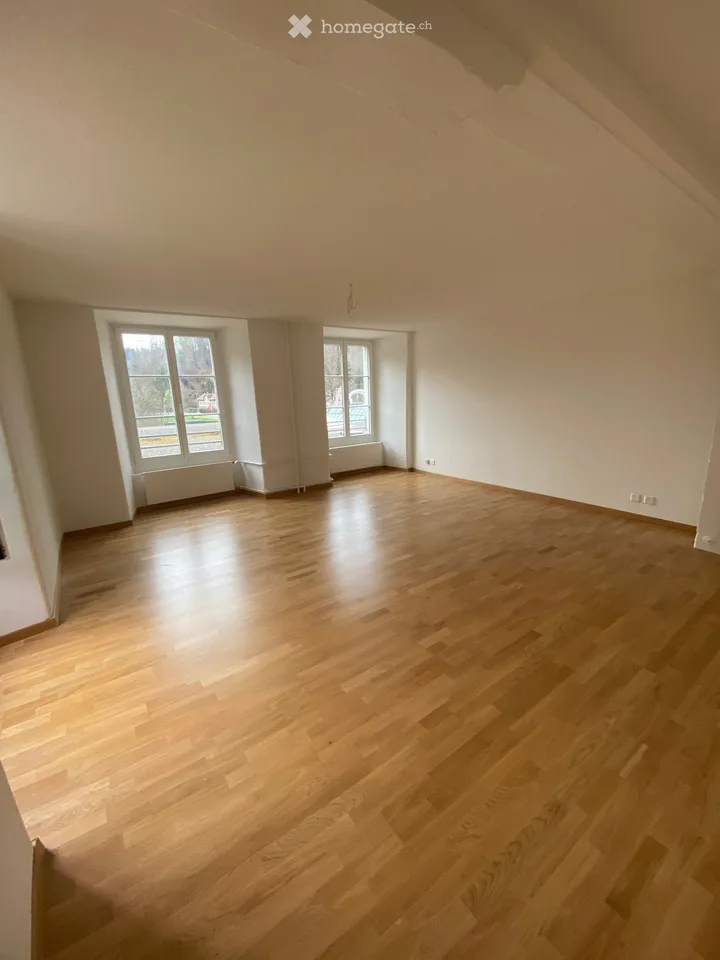 Grosse 2.5-Zimmerwohnung mit Industriecharme in ehemaliger Spinnerei – ab 16.10.2026 zu vermieten