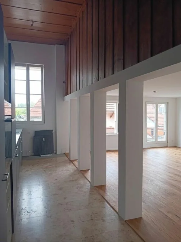 Wunderschöne renovierte 4.5 Zimmer Wohnung