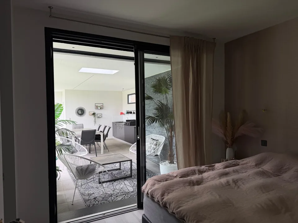 PROPRIÉTÉ CONTEMPORAINE D’EXCEPTION À SAXON – photo 16 sur 21