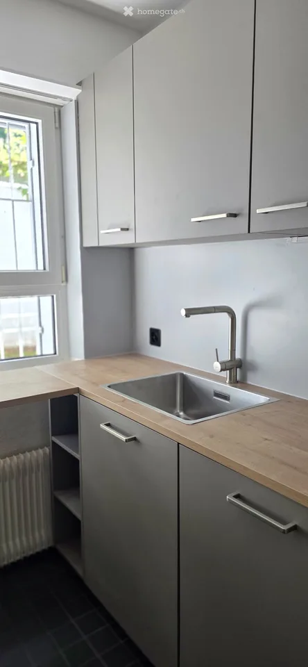2.5-Zimmer-Wohnung im EG in Zollikon – sofort verfügbar / 2.5-Room Apartment in Zollikon