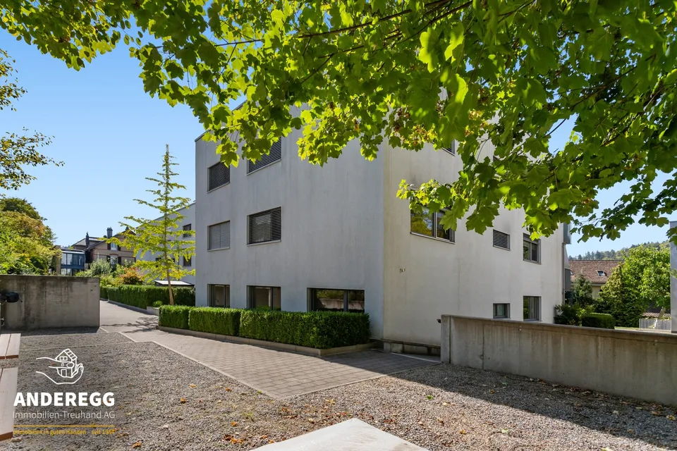 Wohnen mit viel Freiraum 4.5-Zi.-Wohnung im Erdgeschoss – Foto 12 von 13