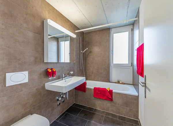 Appartamento moderno 2.5 locali con balcone spazioso