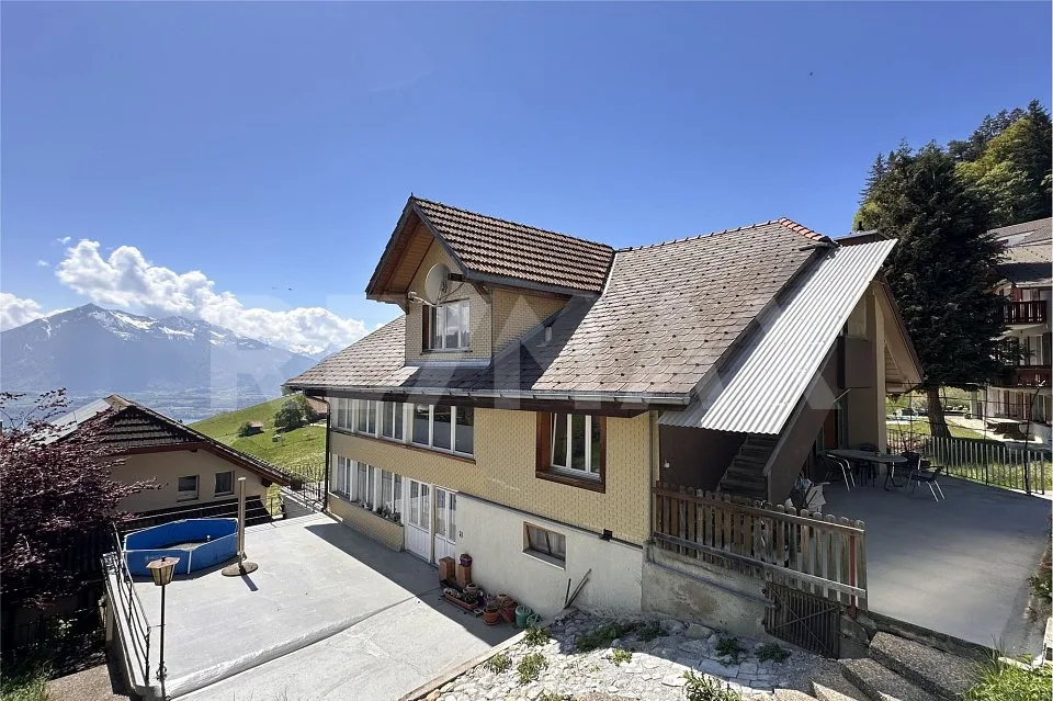 Maison de 4 familles dans un emplacement calme et ensoleillé avec vue imprenable - investissement locatif – photo 3 sur 13