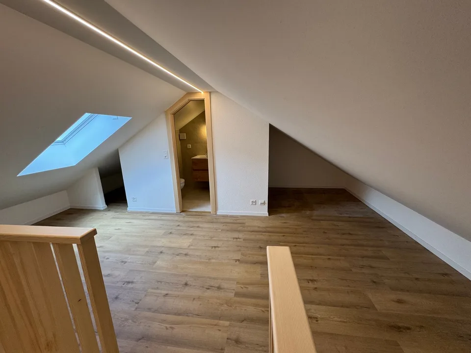 Appartement im Erdgeschoss mit atemberaubendem Blick auf die Berge – Foto 9 von 12