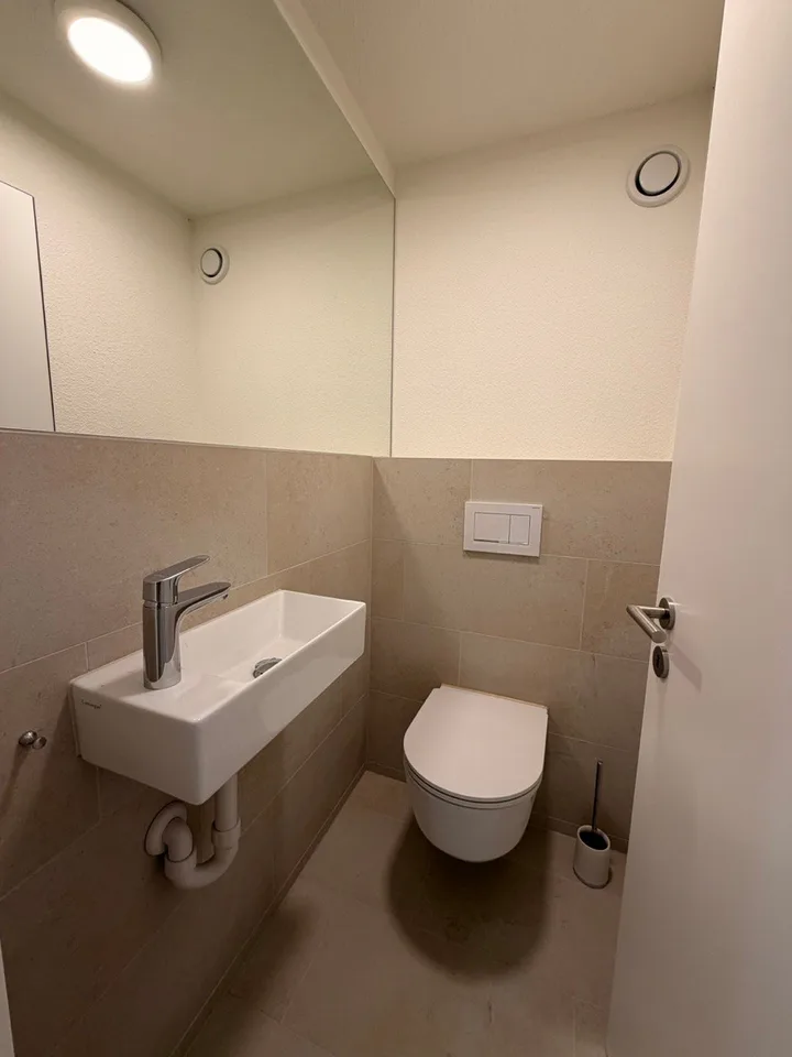 Modern 4.5-room apartment in Au – available immediately!