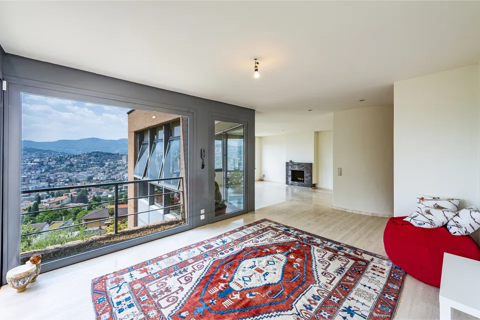 Casa moderna con bella vista lago – Foto 13 von 13