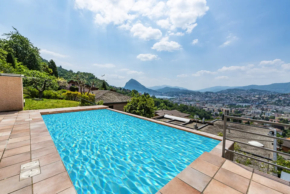 Casa moderna con bella vista lago – Foto 7 von 13