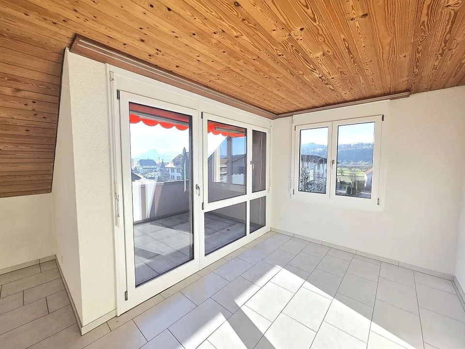 Appartement 3 pièces, 2e étage droite