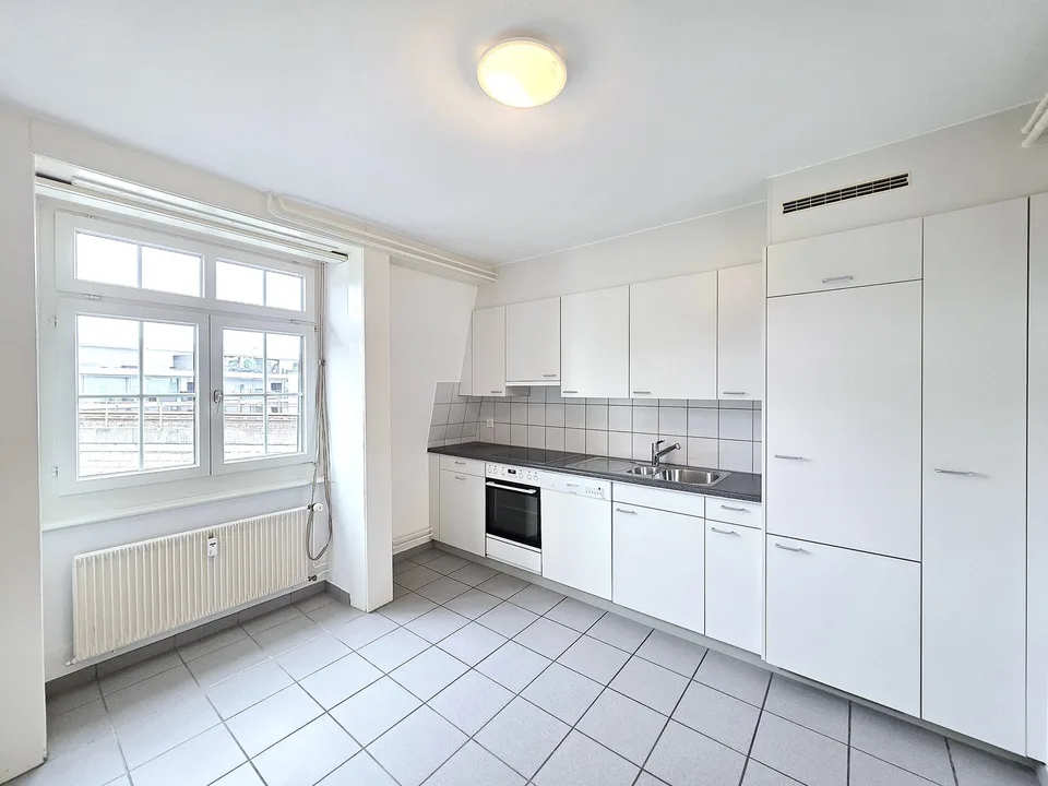 4-Bedroom Apartment, 4th Floor