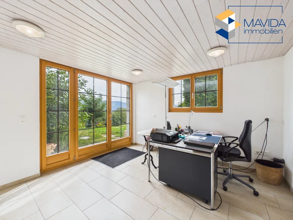 Where warmth meets wide views – a home with soul – photo 11 of 13