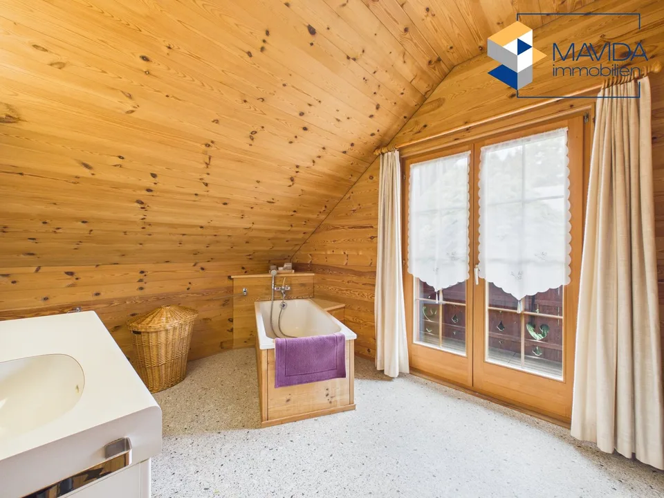 Where warmth meets wide views – a home with soul – photo 12 of 13