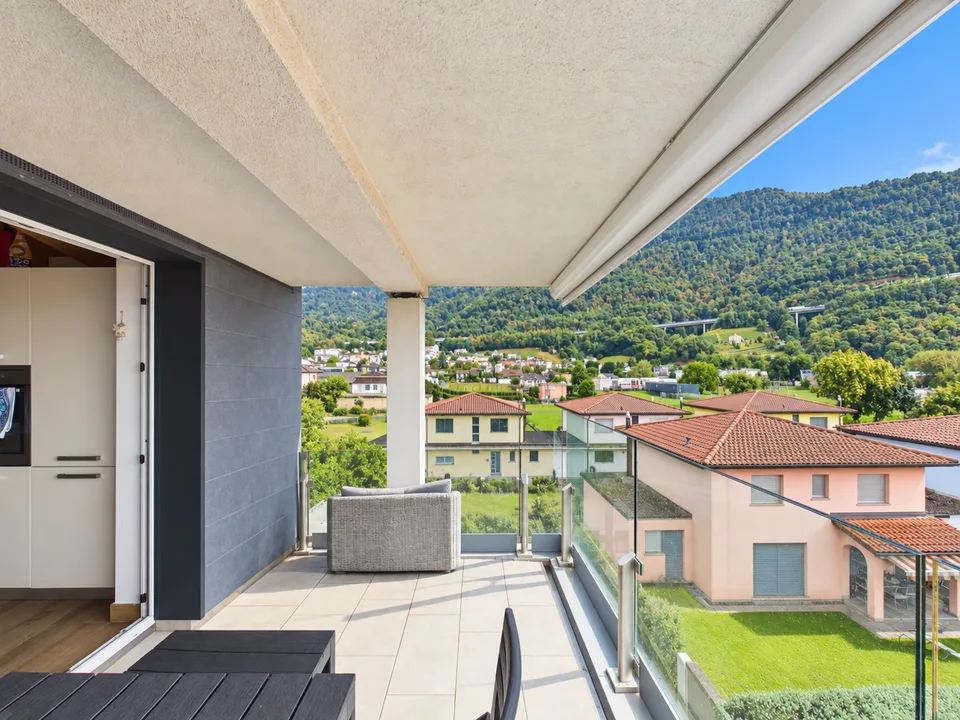 MODERNO APPARTAMENTO DI 4,5 LOCALI IN POSIZIONE STRATEGICA – Foto 6 von 18